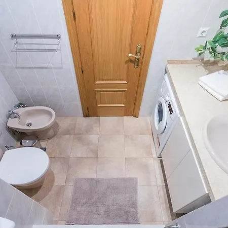公寓 Stunning Ground Floor Apartment!