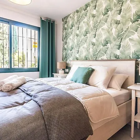 Stunning Ground Floor Apartment! 公寓 *