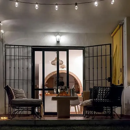 公寓 Stunning Ground Floor Apartment!