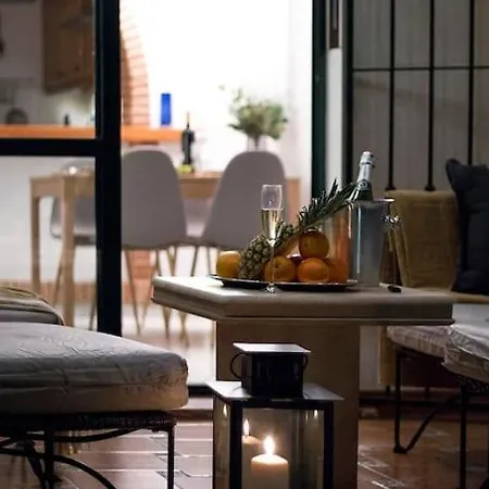 Stunning Ground Floor Apartment! *